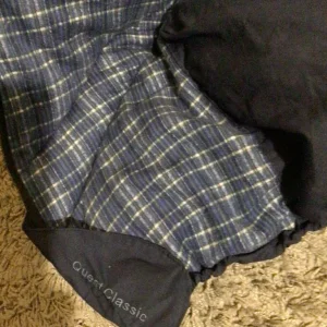 Blacks quality padded sleeping bag - Image 7