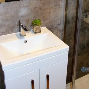 2 bedroom furnished flat in Sunderland city centre - Image 6