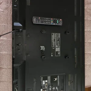45 inch panasonic hd tv - Image 4
