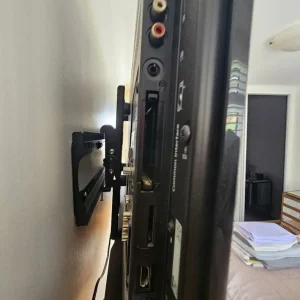 45 inch panasonic hd tv - Image 7