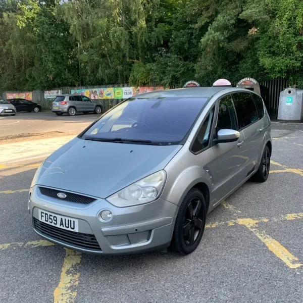 Ford S-Max 2010 2.0 TDCi Titanium 5-door MPV