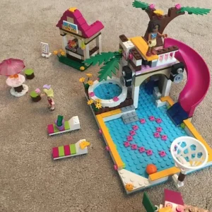 Lego Friends Heartlake City Pool - Image 3