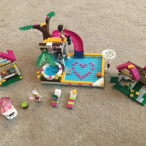 Lego Friends Heartlake City Pool