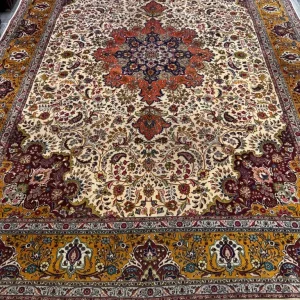 Extra large handmade Persian Tabriz rug 400 x 300 cm