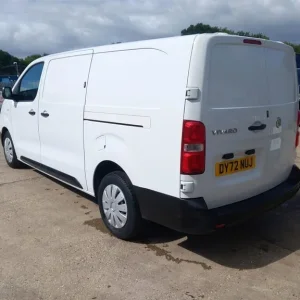 2022 Vauxhall Vivaro L2H1 F2900 Dynamic LWB Diesel Box Van - Image 4