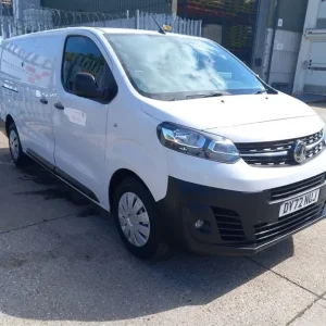 2022 Vauxhall Vivaro L2H1 F2900 Dynamic LWB Diesel Box Van - Image 6