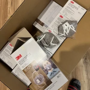 3M 9542V Valved Fold Flat Dust Respirator Masks (20 per box)