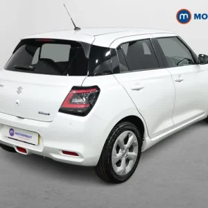 2024 Suzuki Swift 1.2 Mild Hybrid Motion 5-door Hatchback - Image 7