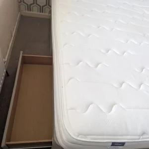 double divan bed with mattress and drawers - Image 2