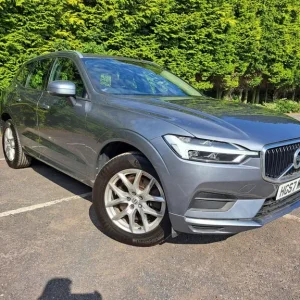 2017 Volvo XC60 2.0 T5 Momentum AWD Estate - Image 3