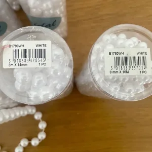 White string of pearls - 12 pieces available - Image 5