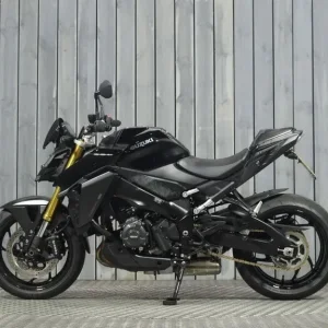 2021 Black Suzuki GSX-S1000 - Image 4