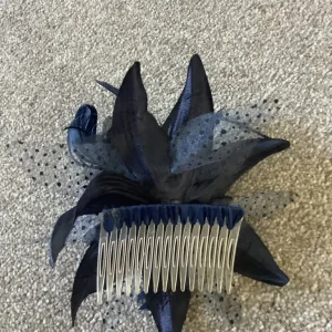 Navy Fascinator - Image 3