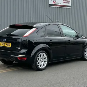 2010 Ford Focus 1.6 TDCi Zetec 5-door hatchback - Image 3