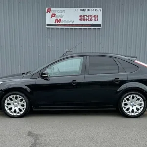 2010 Ford Focus 1.6 TDCi Zetec 5-door hatchback - Image 8