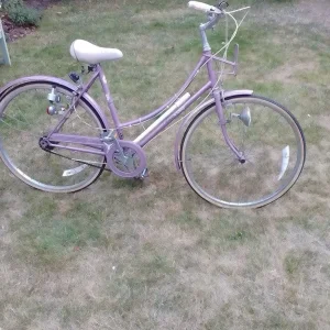 Raleigh ladies bicycle - Image 4