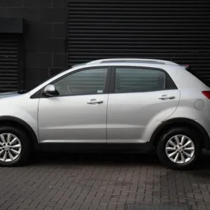 SSANGYONG KORANDO 2.0D SE Euro 5 5-door 2015 - Image 4