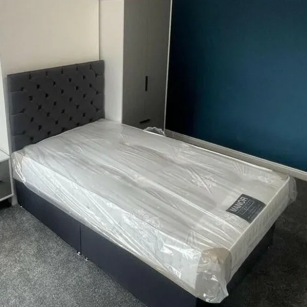 Single divan bed with mattress – ready to use, no assembly