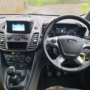 2021 Ford Tourneo Connect 1.5 EcoBlue Zetec Euro 6 (s/s) 5dr MPV Diesel Manual - Image 8