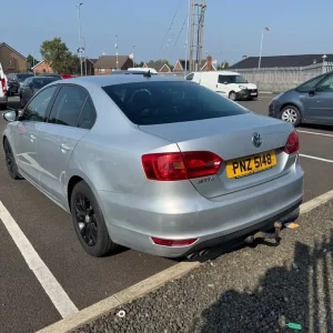 2011 VW Jetta 2.0TDI - Image 5