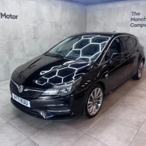 2021 Vauxhall Astra 1.2 Turbo Griffin Edition Hatchback - Image 2