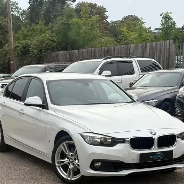 2017 BMW 3 Series 330e Hybrid