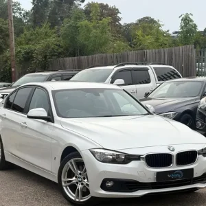 2017 BMW 3 Series 330e Hybrid