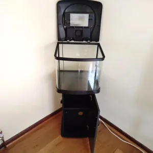 38L acrylic fish tank with everything included - Image 2