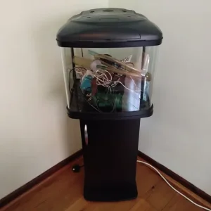 38L acrylic fish tank with everything included - Image 3