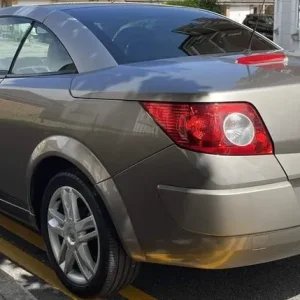 Renault Megane Dynamique S Convertible - Image 4