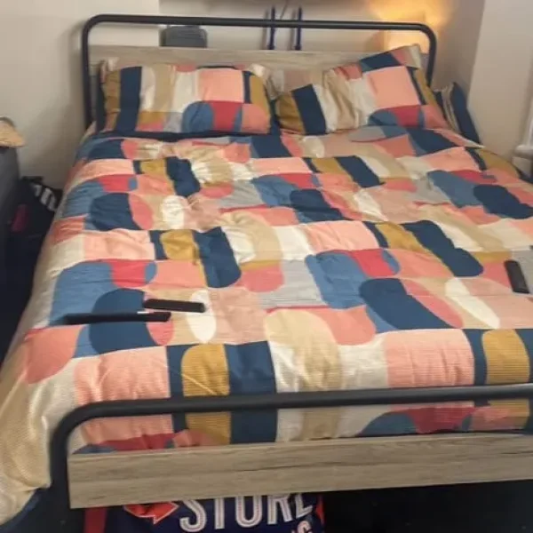 Kingsize mattress & frame