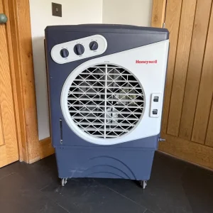 Honeywell 60L evaporative air cooler