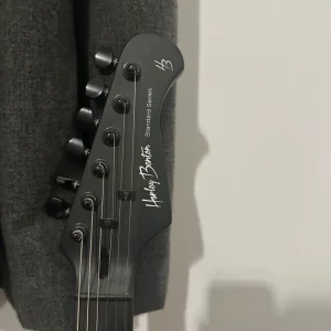 Electric Guitar - Image 3