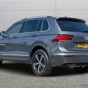 2018 Volkswagen Tiguan 2.0 TDI 150 SE NAV 5DR Estate Diesel Manual - Image 2