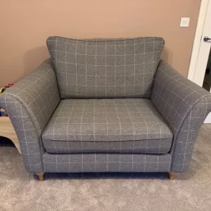 Next Hampshire 3 seat sofa and snuggle chair - Image 4