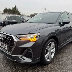 2019 Audi Q3 1.5 TFSI CoD 35 S line S Tronic Euro 6 (s/s) 5dr SUV Petrol Automatic - Image 2