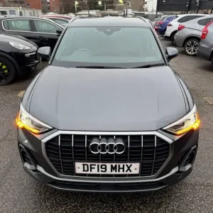 2019 Audi Q3 1.5 TFSI CoD 35 S line S Tronic Euro 6 (s/s) 5dr SUV Petrol Automatic - Image 3