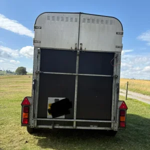 Ifor William horse box - Image 4