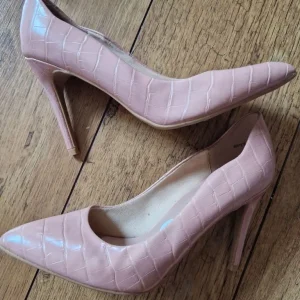 Vegan heels 5 from new collection