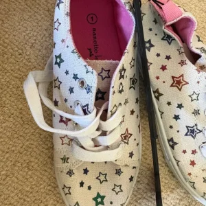 Girls New Canvas Sneakers Size 1 White with Multi Coloured Stars