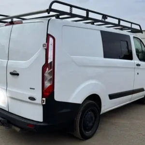 2018 Ford Transit Custom 2.0 TDCi Low Roof Panel Van - Image 4