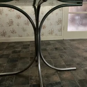 Glass Round Dining Table - Image 3