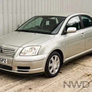 2003 Toyota Avensis 1.8 VVT-i T2 5-door Hatchback