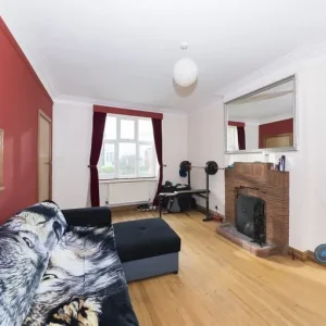 2 bedroom flat in Temple Towers, Goffs Oak, Broxbourne - Image 4