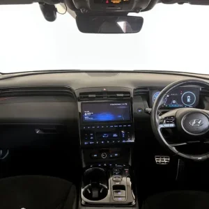 2022 Hyundai Tucson 1.6 TGDi Hybrid 230 N-Line S 5-door Estate - Image 3