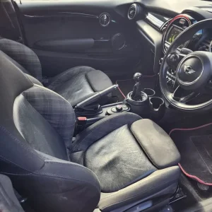 2014 Mini Cooper D (red) 3-door manual - Image 6