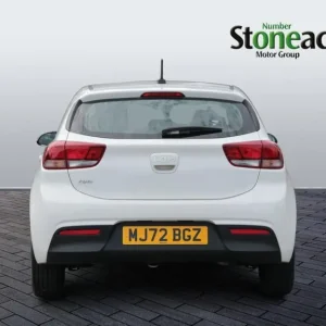 2022 Kia Rio 1.2 Petrol Manual Hatchback - Image 4