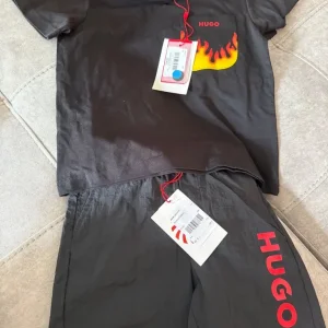 Hugo age 5 brand new boys shorts and T-shirt