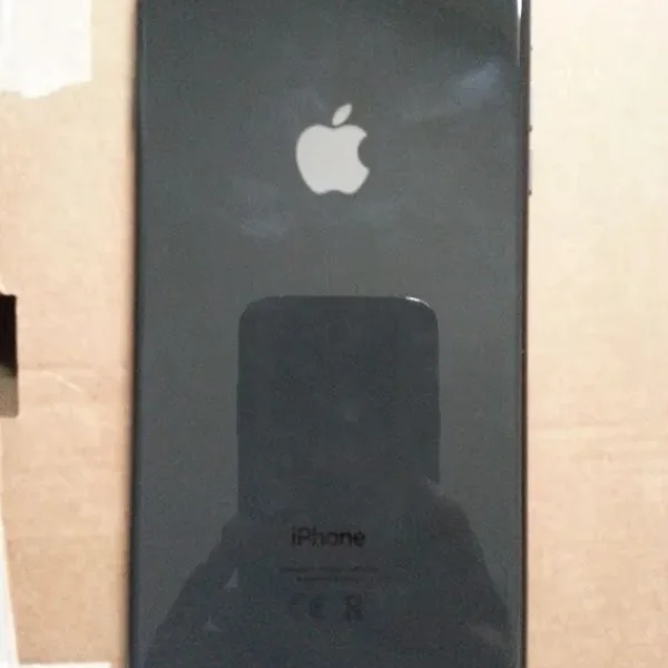 Apple iPhone 8 Plus (64GB) – UNLOCKED and Fully Working