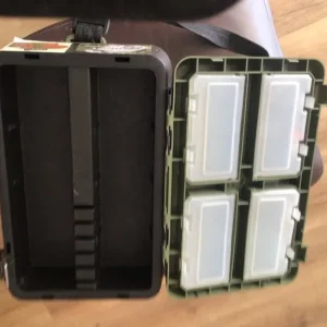 Fishing tackle box - Image 4